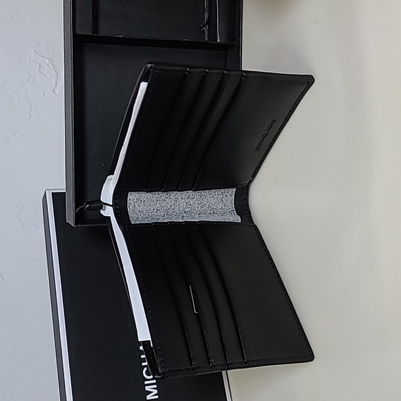 Michael Kors Men's 3 in 1 Wallet Box Set KHAKI - Picture 3 of 6